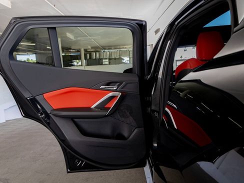 Certified 2025 BMW X2 xDrive28i w/ M Sport Package image 19