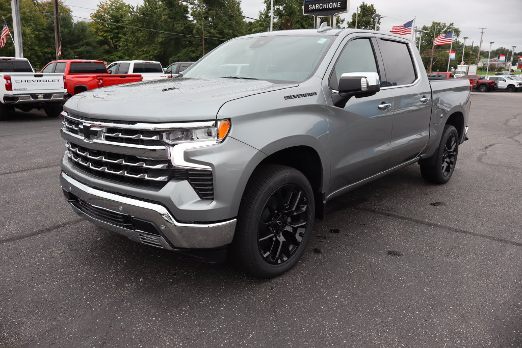 New 2026 Chevrolet Silverado 1500 LTZ w/ LTZ Premium Package AWD/4WD image 24