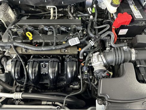 Used 2018 Ford Fusion SE w/ Fusion SE Technology Package FWD image 28