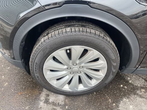 Used 2022 Land Rover Discovery Sport S image 10