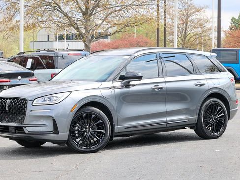 Used 2025 Lincoln Corsair Grand Touring w/ Jet Appearance Package AWD/4WD image 17