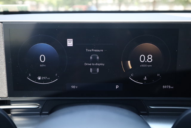 Used 2026 Hyundai Kona SEL Premium AWD/4WD image 16