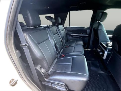 Used 2020 Ford Expedition XLT w/ Cargo Package RWD image 20