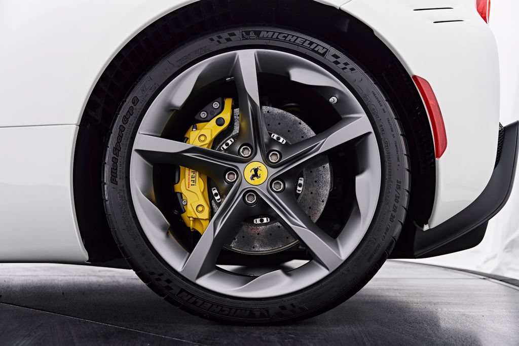 Used 2022 Ferrari SF90 Spider AWD/4WD image 36