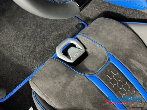 Used 2023 Lamborghini Huracan Tecnica RWD image 31