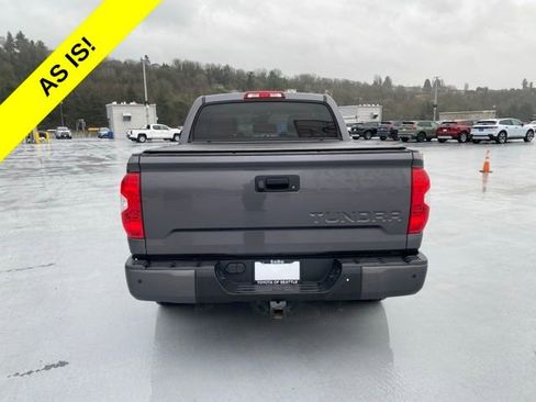 Used 2018 Toyota Tundra 1794 Edition image 7