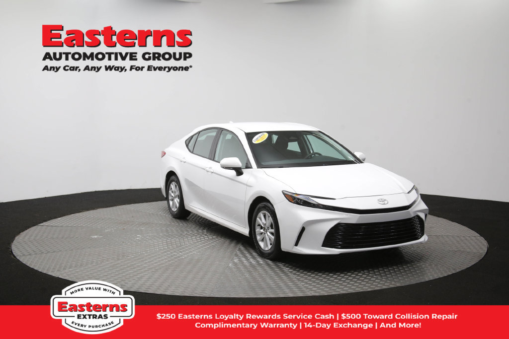 Used 2025 Toyota Camry LE FWD image 49