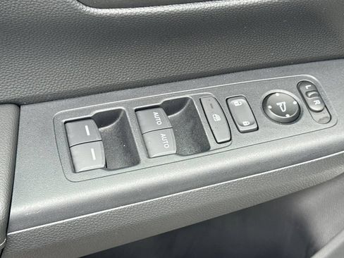 Certified 2025 Honda CR-V EX image 14
