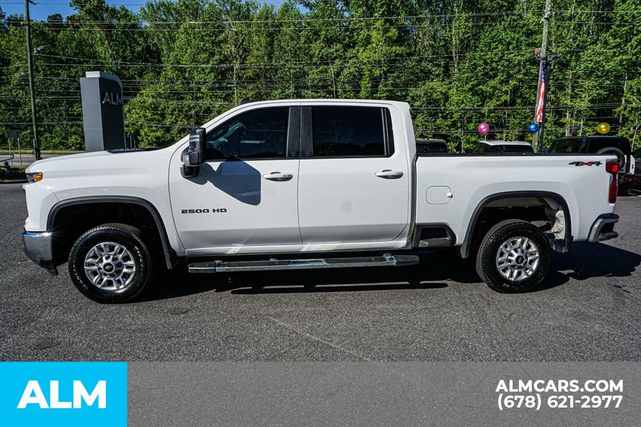 Used 2025 Chevrolet Silverado 2500 LT w/ Convenience Package AWD/4WD image 6