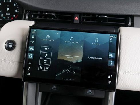 New 2026 Land Rover Discovery Sport Landmark AWD/4WD image 14