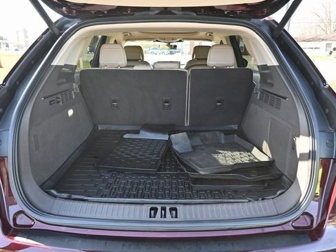 Used 2023 Lincoln Nautilus Reserve w/ Equipment Group 201A image 22