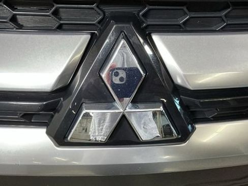 Used 2024 Mitsubishi Outlander Sport SE AWD/4WD image 9