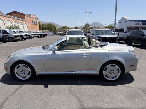 Used 2003 Lexus SC 430 Convertible RWD image 40