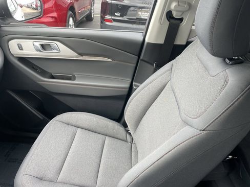 New 2026 Ford Explorer Active image 21