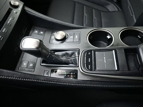 Used 2017 Lexus RC 350 image 21