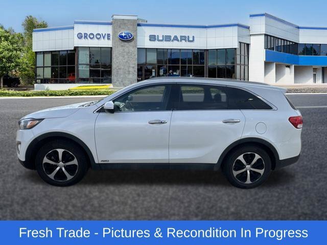Used 2018 Kia Sorento EX AWD/4WD image 2