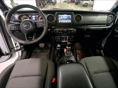 Used 2023 Jeep Wrangler Sport AWD/4WD image 21