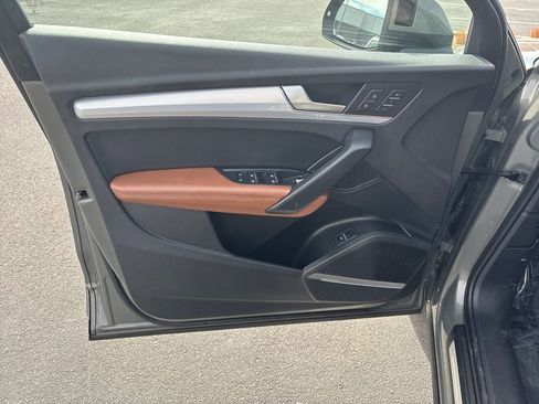 Used 2024 Audi Q5 2.0T Prestige image 10