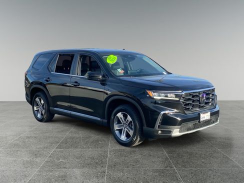 Used 2024 Honda Pilot EX-L image 7