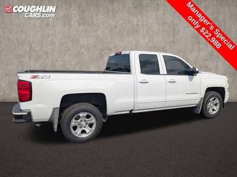Used 2018 Chevrolet Silverado 1500 LT w/ All Star Edition AWD/4WD image 9
