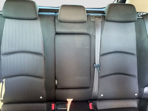 Used 2016 MAZDA MAZDA3 i Sport w/ Preferred Equipment Package image 18