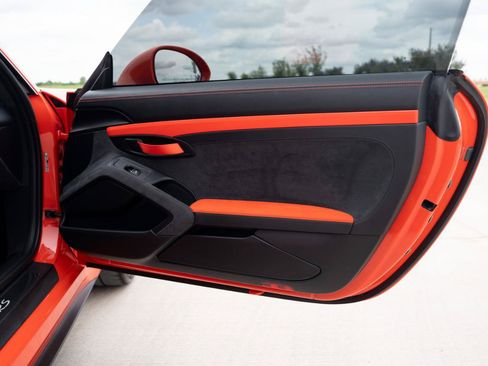 Used 2016 Porsche 911 GT3 RS RWD image 39