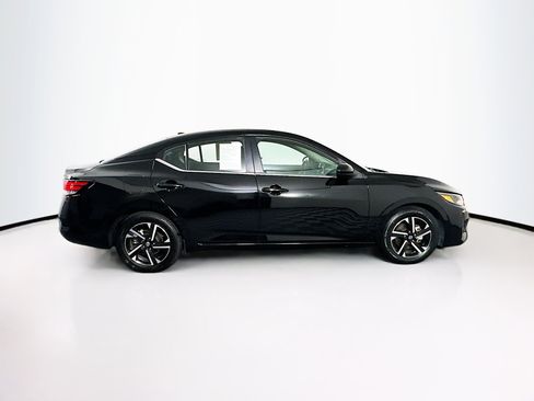Used 2024 Nissan Sentra SV FWD image 10