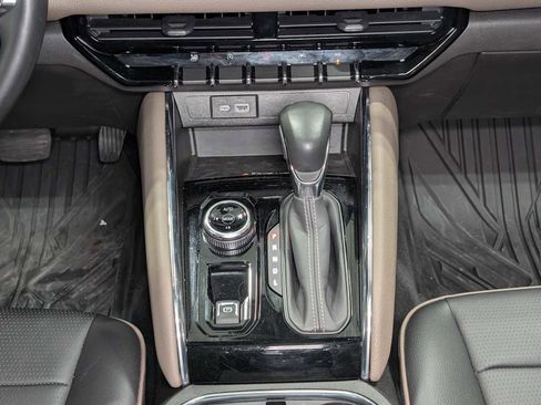 Certified 2023 GMC Canyon Denali image 20