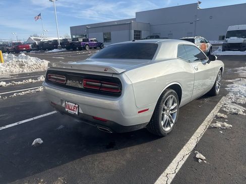 Used 2022 Dodge Challenger GT image 11