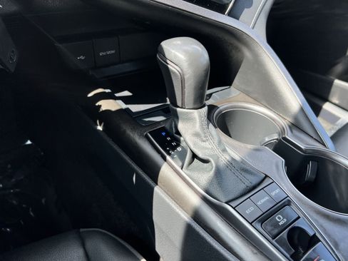 Used 2022 Toyota Camry SE AWD/4WD image 21