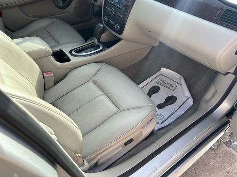 Used 2015 Chevrolet Impala LTZ image 12