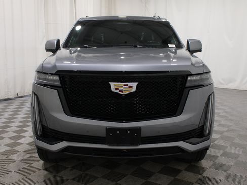 Used 2022 Cadillac Escalade ESV Sport Platinum AWD/4WD image 40