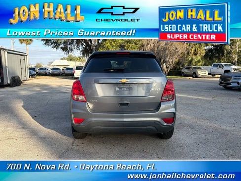 Used 2020 Chevrolet Trax LS w/ Tint and Cruise Package image 10