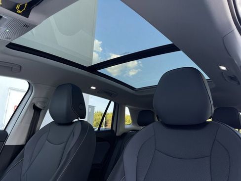 New 2026 Volkswagen Tiguan SE image 14