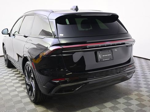 New 2026 Lincoln Nautilus Reserve AWD/4WD image 4