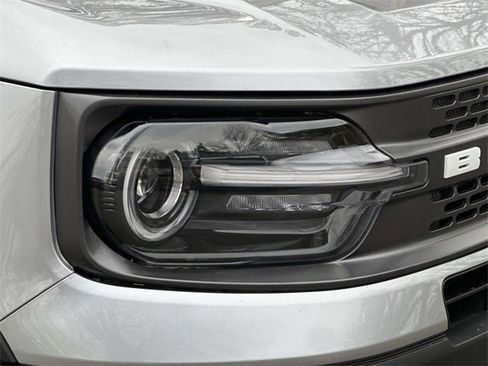 Used 2023 Ford Bronco Sport Badlands image 5