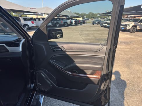 Used 2016 GMC Yukon SLT w/ Open Road Package RWD image 18