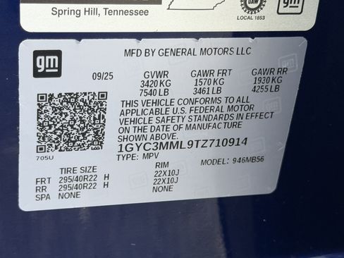 Certified 2026 Cadillac Vistiq Premium Luxury w/ LPO, Floor Liner Package AWD/4WD image 37