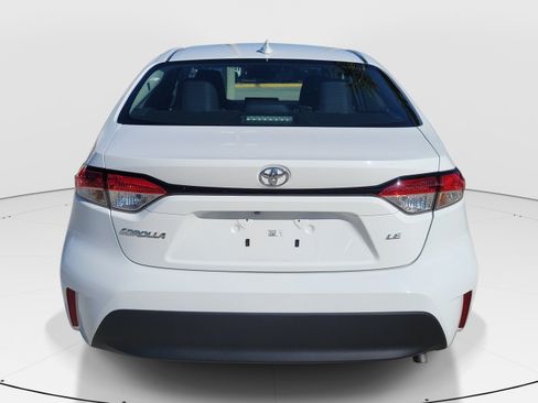 Used 2024 Toyota Corolla LE FWD image 6