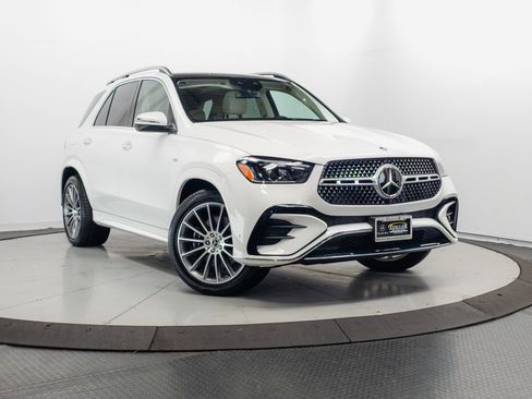 Used 2025 Mercedes-Benz GLE 450e 4MATIC image 1