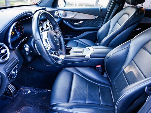 Used 2023 Mercedes-Benz GLC 300 4MATIC Coupe image 19