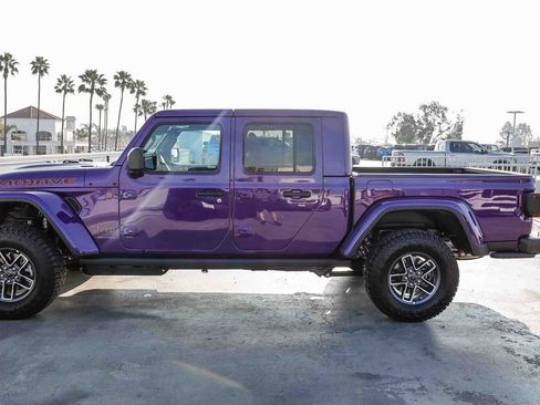 New 2026 Jeep Gladiator Mojave image 13