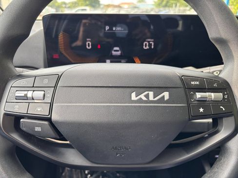 Used 2026 Kia K4 FWD image 22
