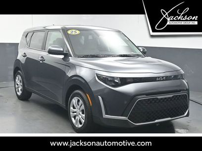 Used 2025 Kia Soul LX