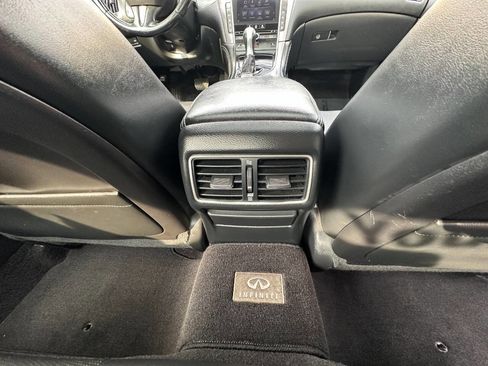 Used 2014 INFINITI Q50 Premium w/ Navigation Package image 21