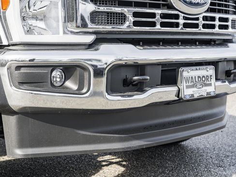 New 2026 Ford F550 4x4 Crew Cab image 11