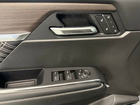 New 2026 GMC Acadia Denali w/ Super Cruise Package image 15