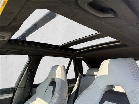 Used 2015 BMW X5 M AWD/4WD image 12