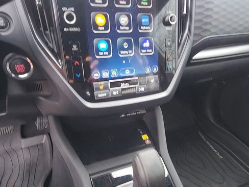 Used 2025 Subaru Forester Premium image 24