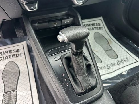Used 2021 Kia Rio S image 22